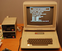 Apple IIeuroplus (64k) mit viel Zubehör (Nr. 2)